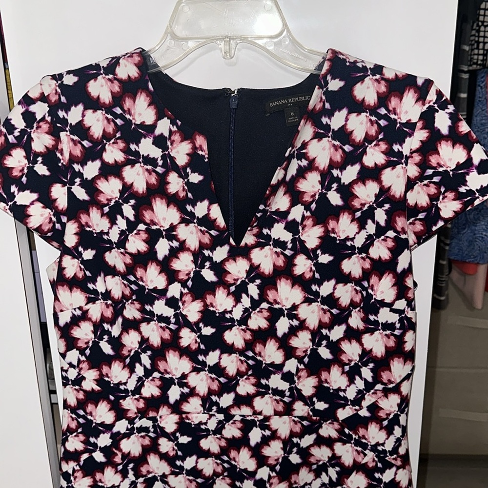 Like new Banana Republic Dress